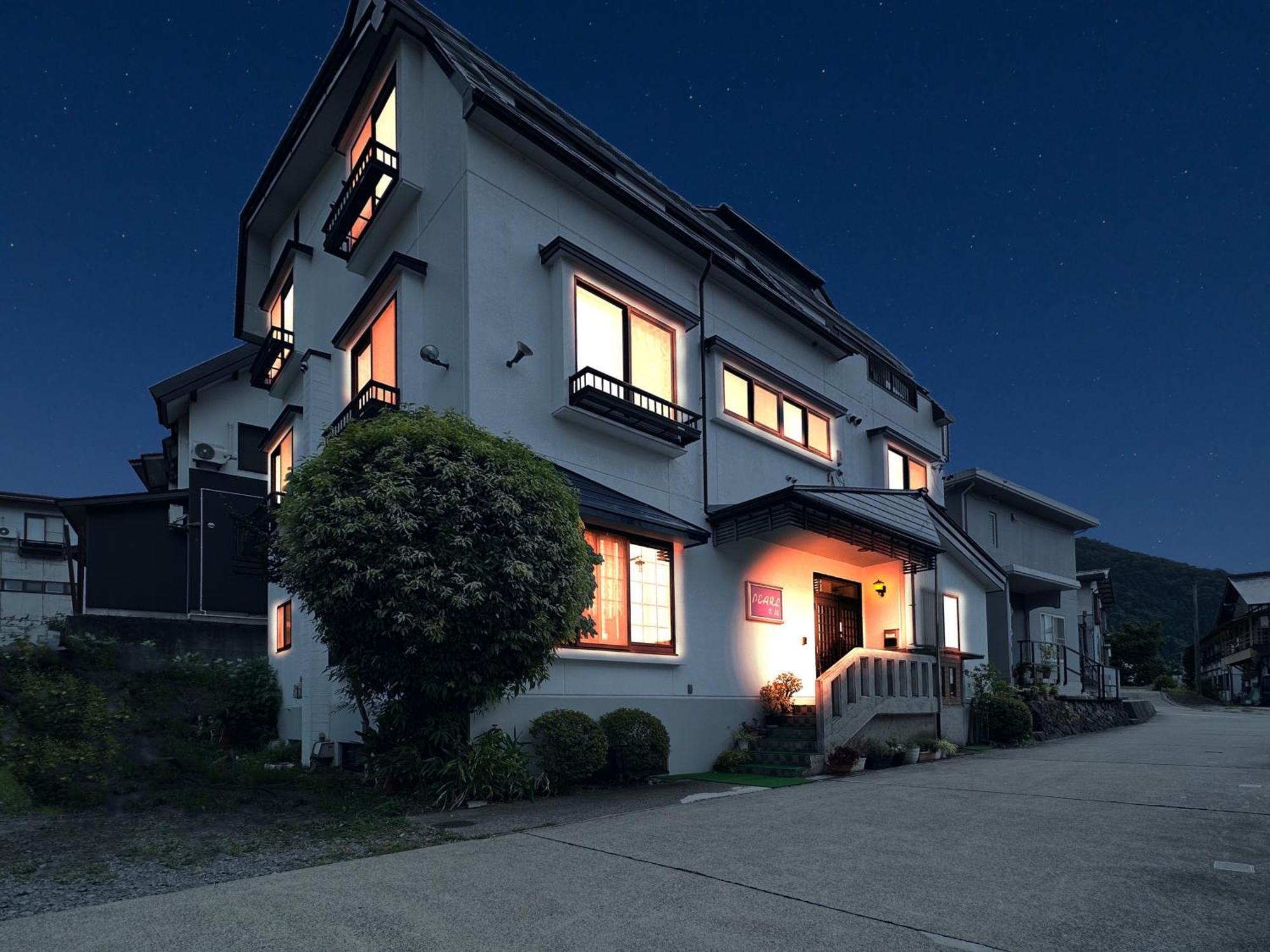 Pearl Yoshigoe Hotel Nozawaonsen Exterior photo