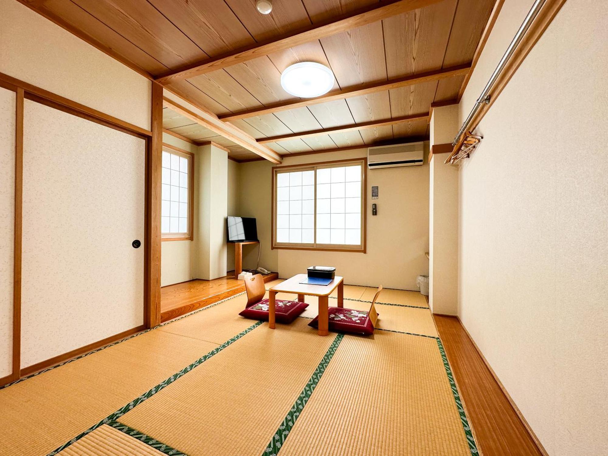 Pearl Yoshigoe Hotel Nozawaonsen Exterior photo